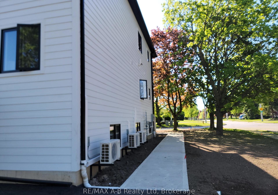 312-forman-avenue-stratford-ontario-x12994890