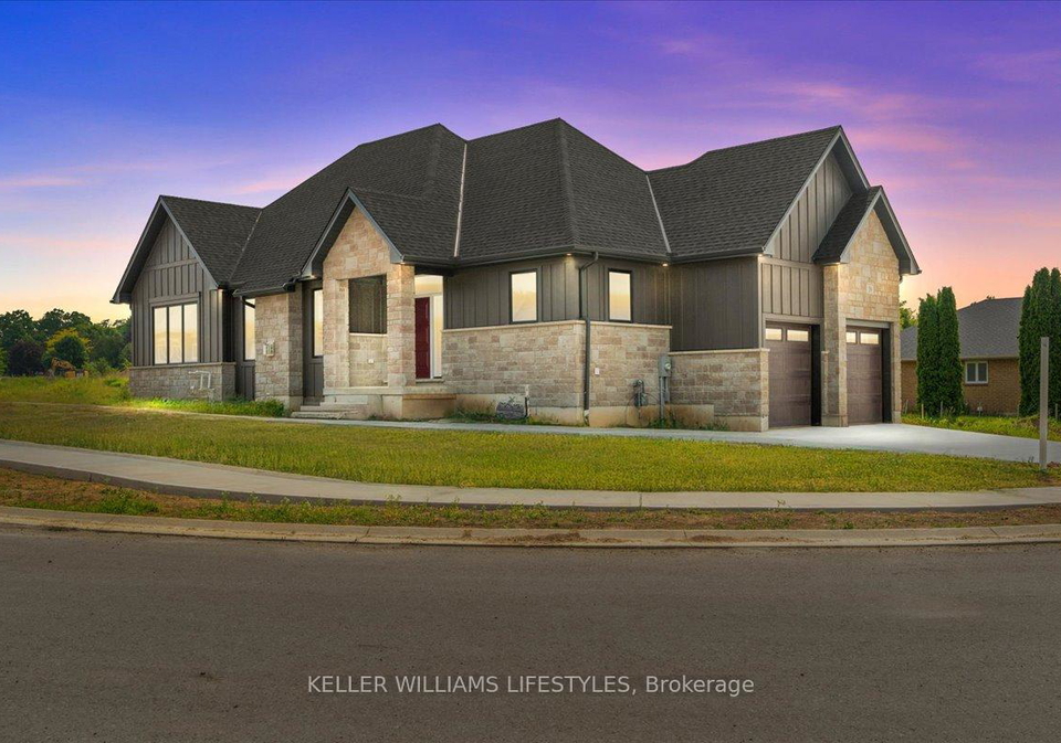 39-east-glen-drive-lambton-shores-ontario-x12994926
