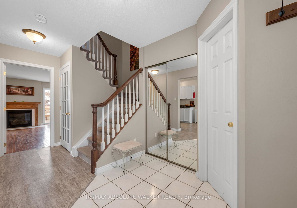 38-beacon-way-kanata-ontario-x12994960