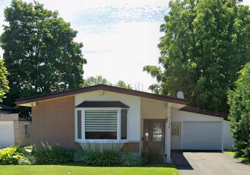 1129-algonquin-boulevard-peterborough-ontario-x12994970