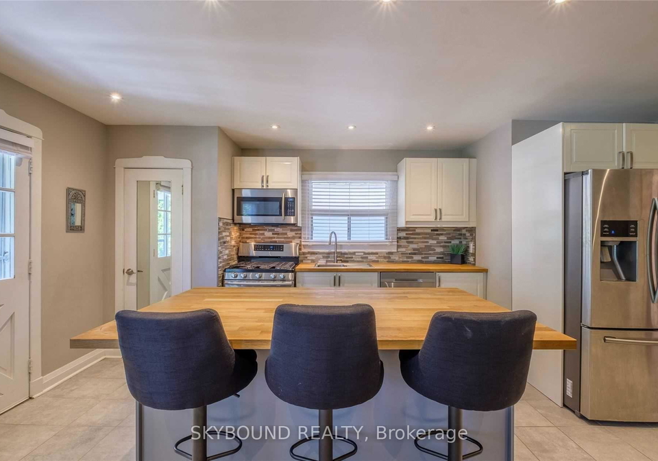 28-east-39th-street-hamilton-ontario-x12995182