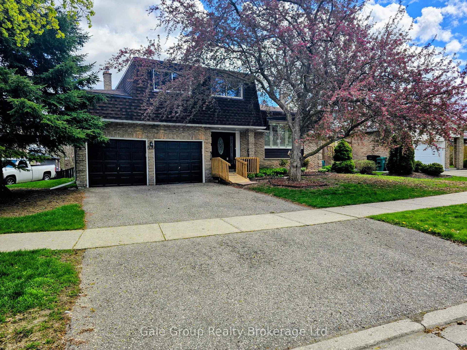 165-brookside-crescent-kitchener-ontario-x12995422