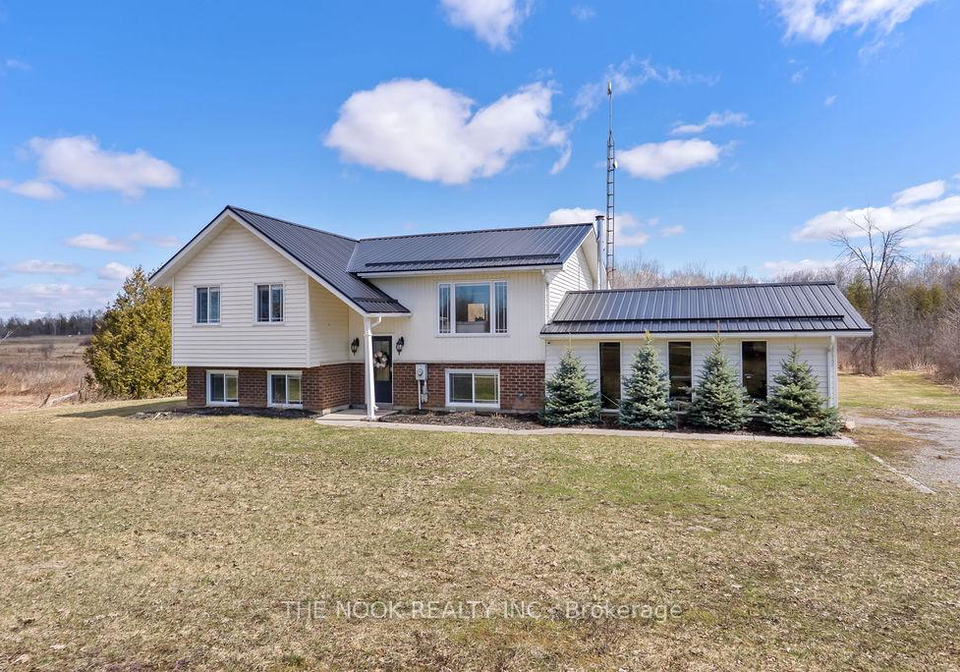 1915-county-road-2-otonabee-south-monaghan-ontario-x12995436