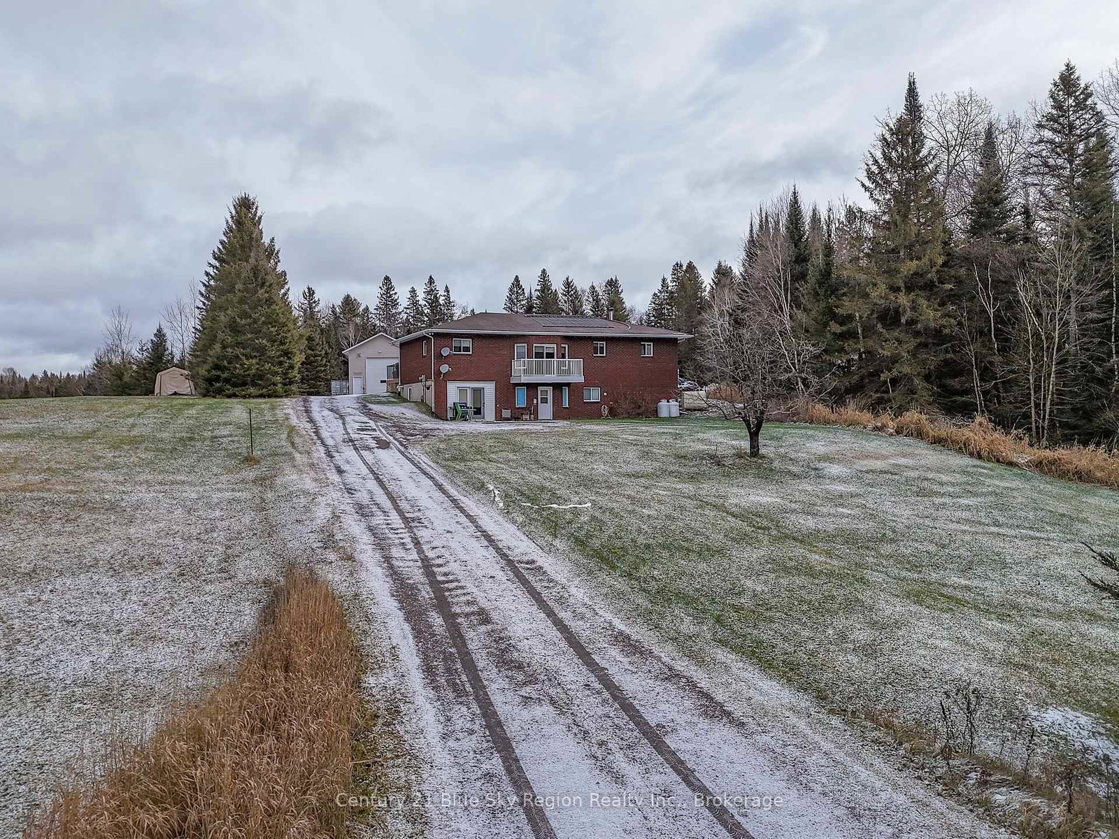 592-genesee-lake-road-powassan-ontario-x12995586