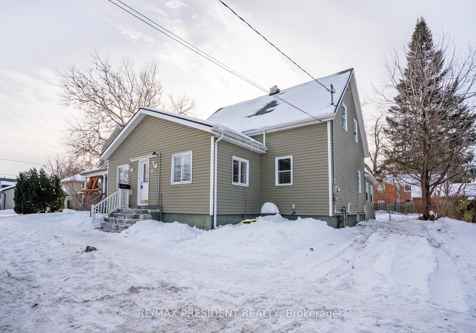 37-catherine-street-st-catharines-ontario-x12995616