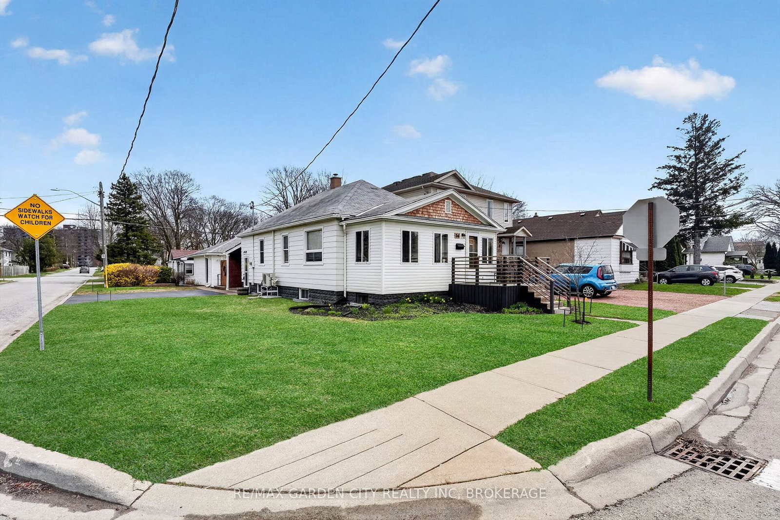 56-margery-avenue-st-catharines-ontario-x12995628