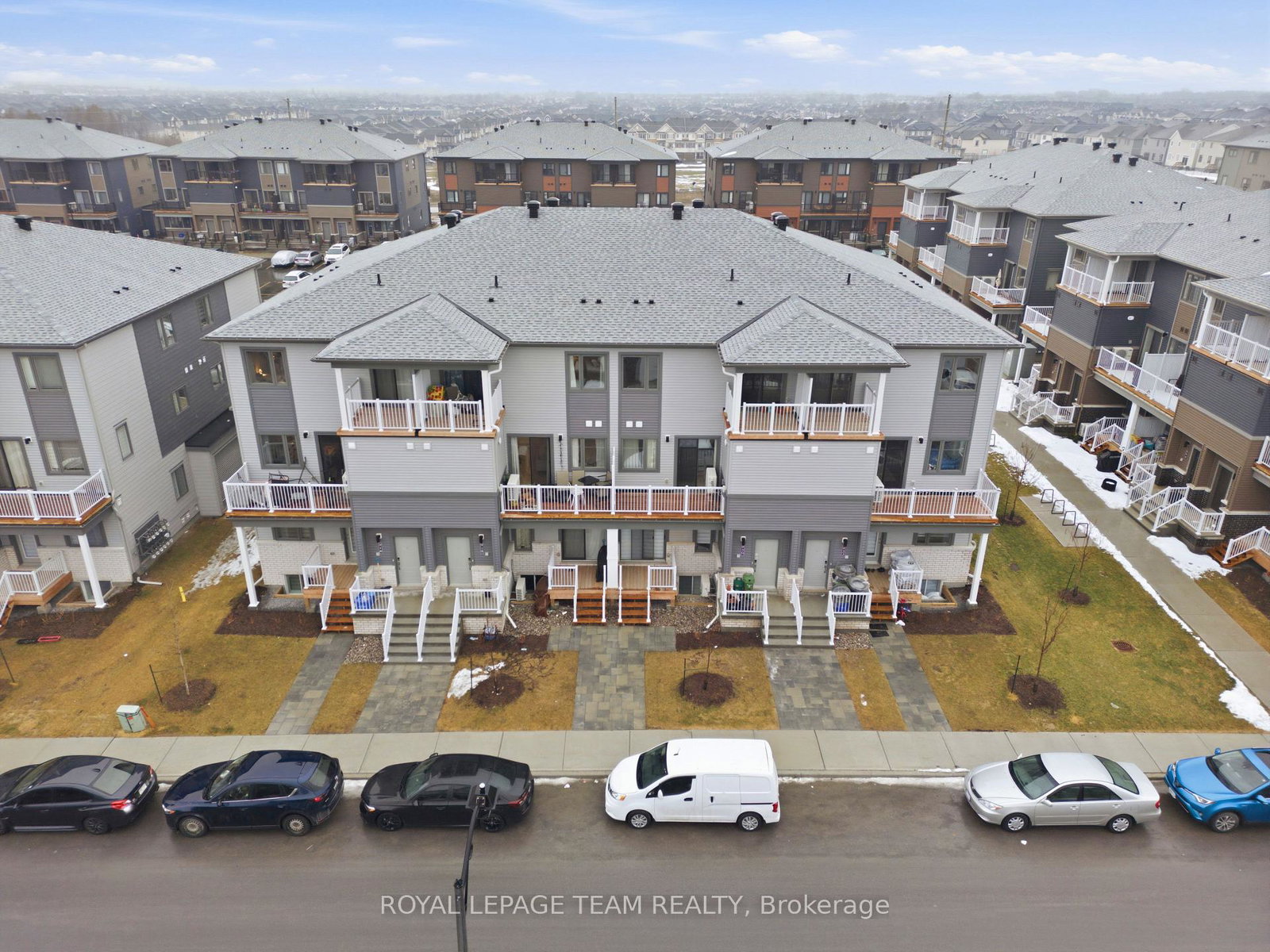 918-parnian-private-ottawa-ontario-x12995762