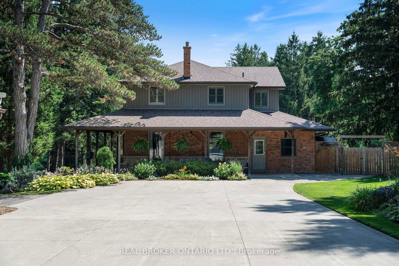 182-governors-road-e-brant-ontario-x12995954