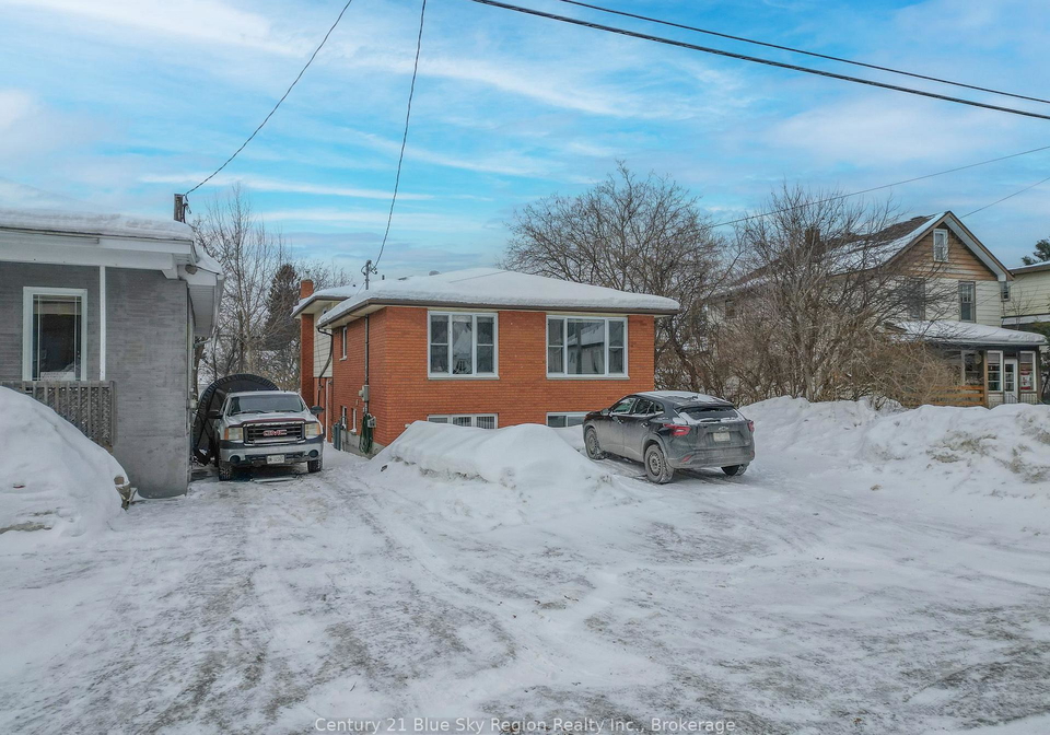 573-mcleod-street-north-bay-ontario-x12996008