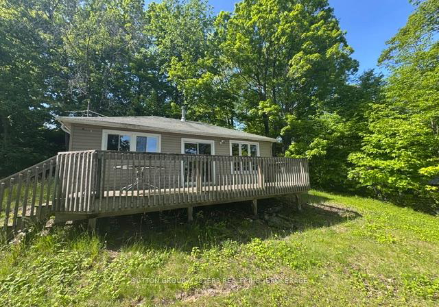 2422-howe-island-drive-frontenac-islands-ontario-x12996148