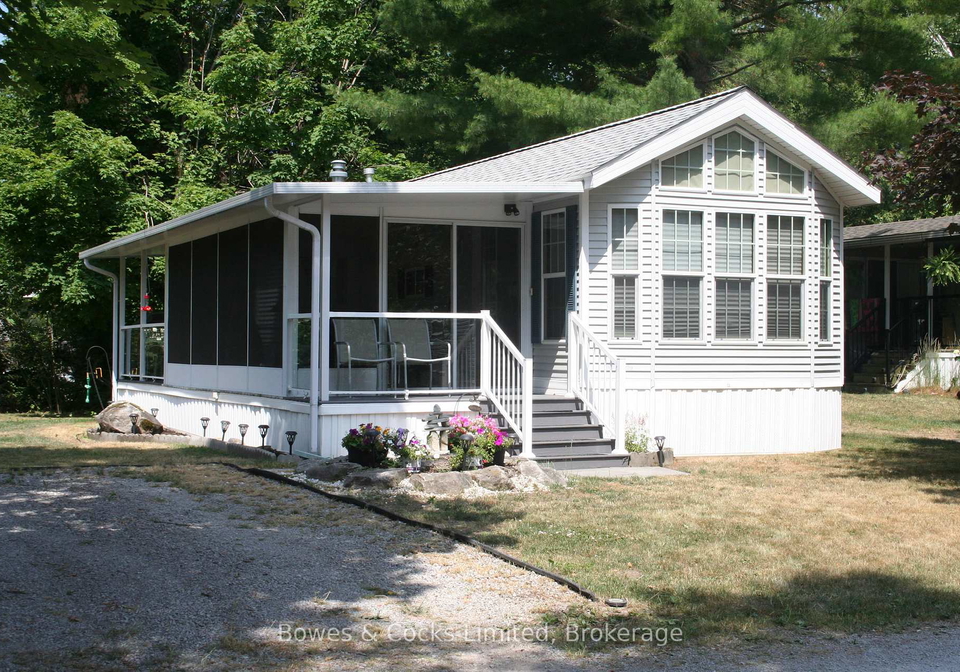 2-rockhaven-pioneer-point-selwyn-ontario-x12996182