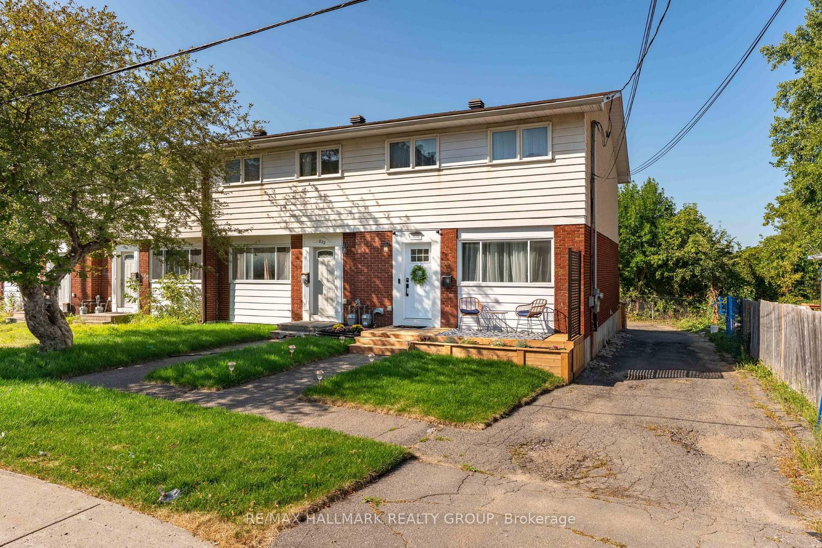 820-grenon-avenue-ottawa-ontario-x12996652