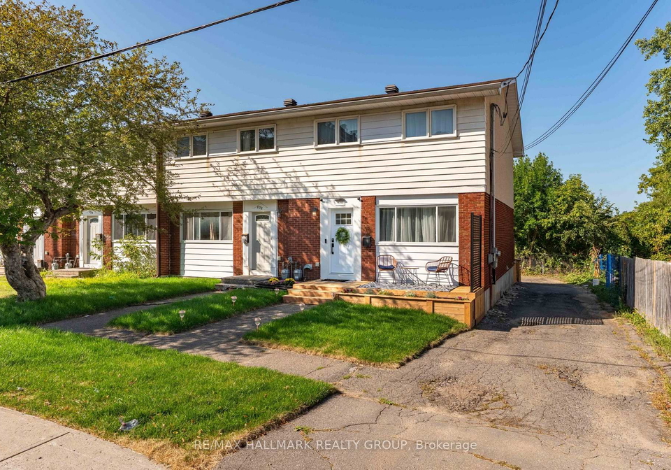 820-grenon-avenue-ottawa-ontario-x12996652