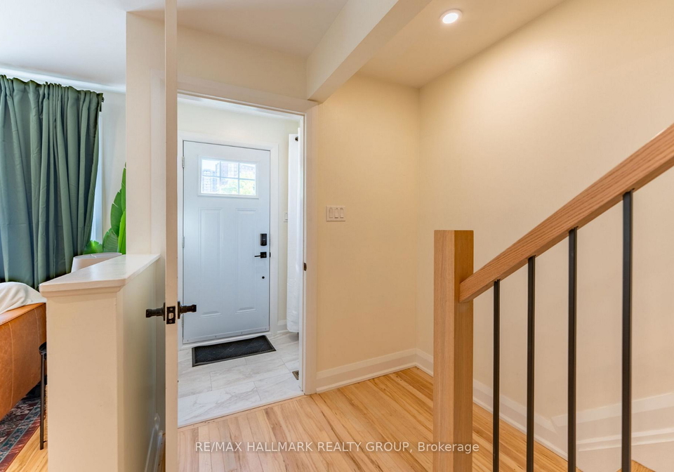 820-grenon-avenue-ottawa-ontario-x12996652