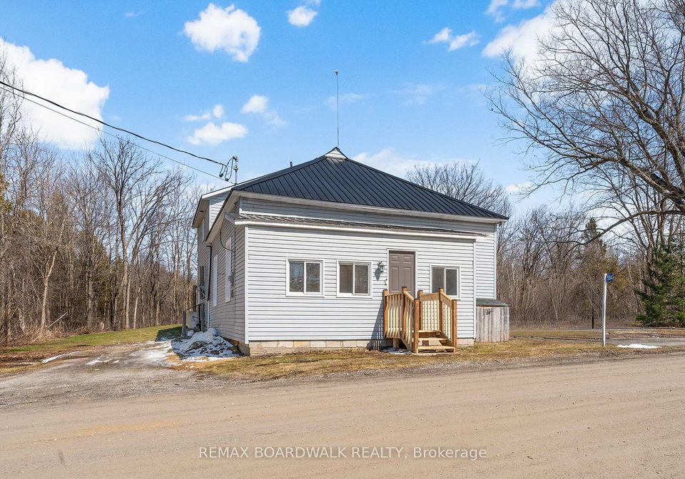 584-ford-road-montague-ontario-x12996812
