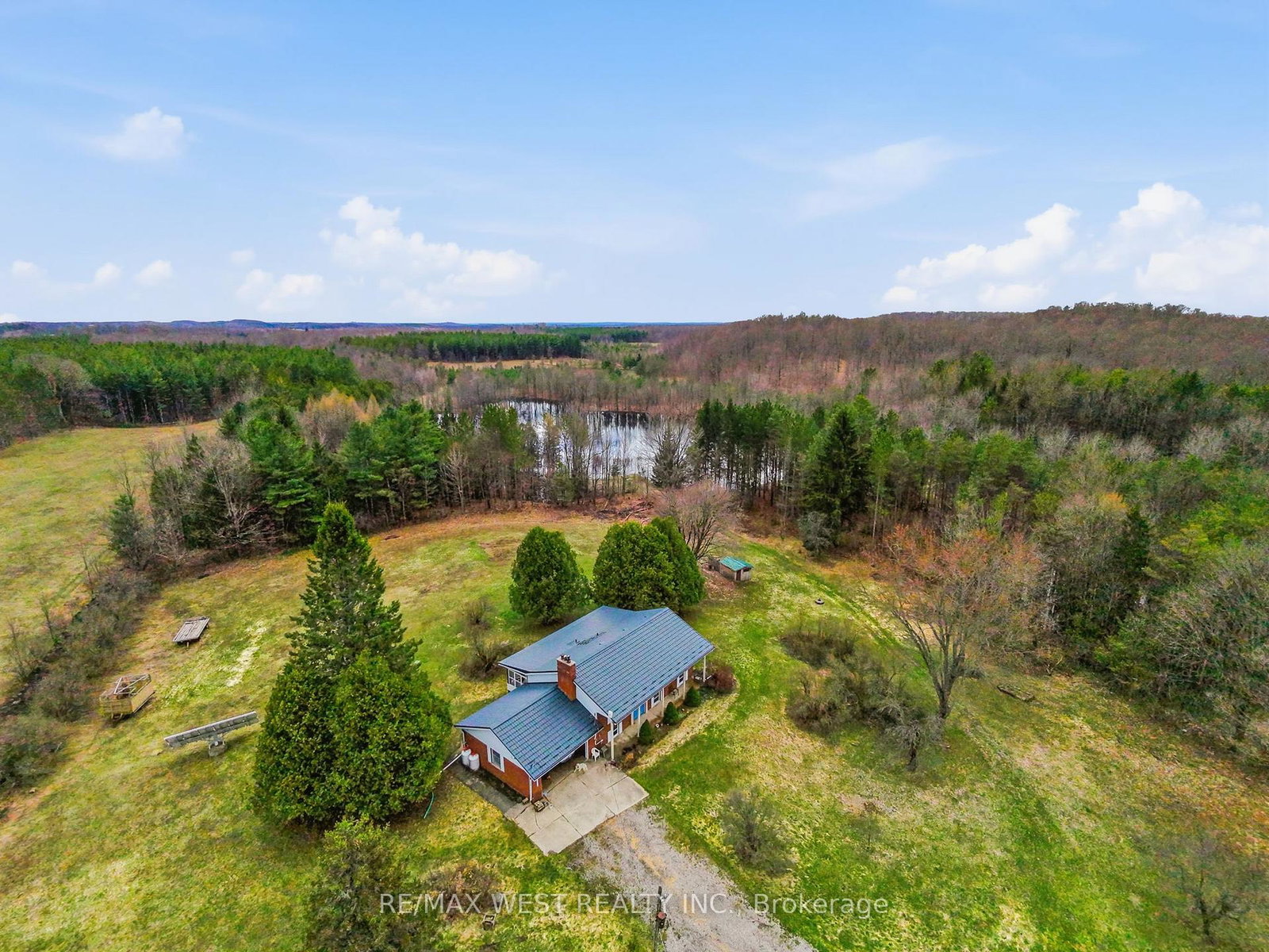 542310-concession-14-road-west-grey-ontario-x12996828