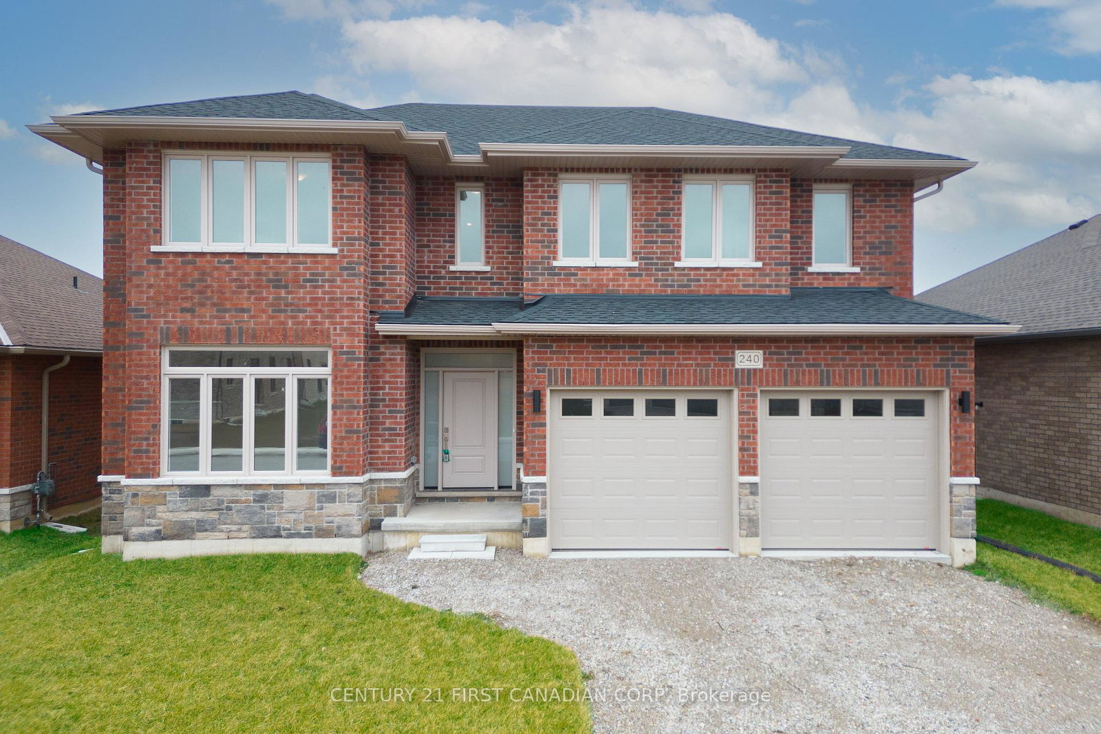 240-leitch-street-duttondunwich-ontario-x12996996