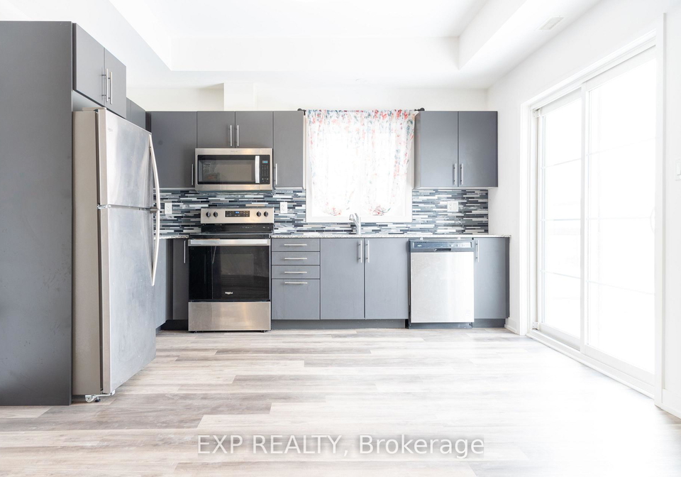205-west-oak-trail-kitchener-ontario-x12997142