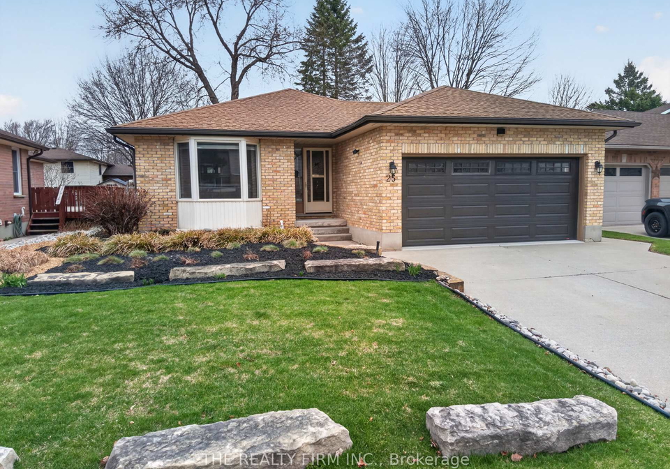 25-la-mantia-avenue-strathroy-caradoc-ontario-x12997326