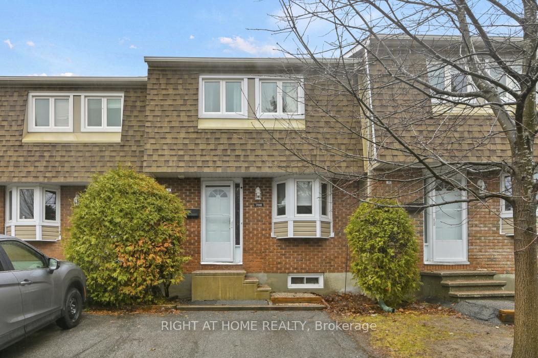 1700-lamoureux-drive-ottawa-ontario-x12997356