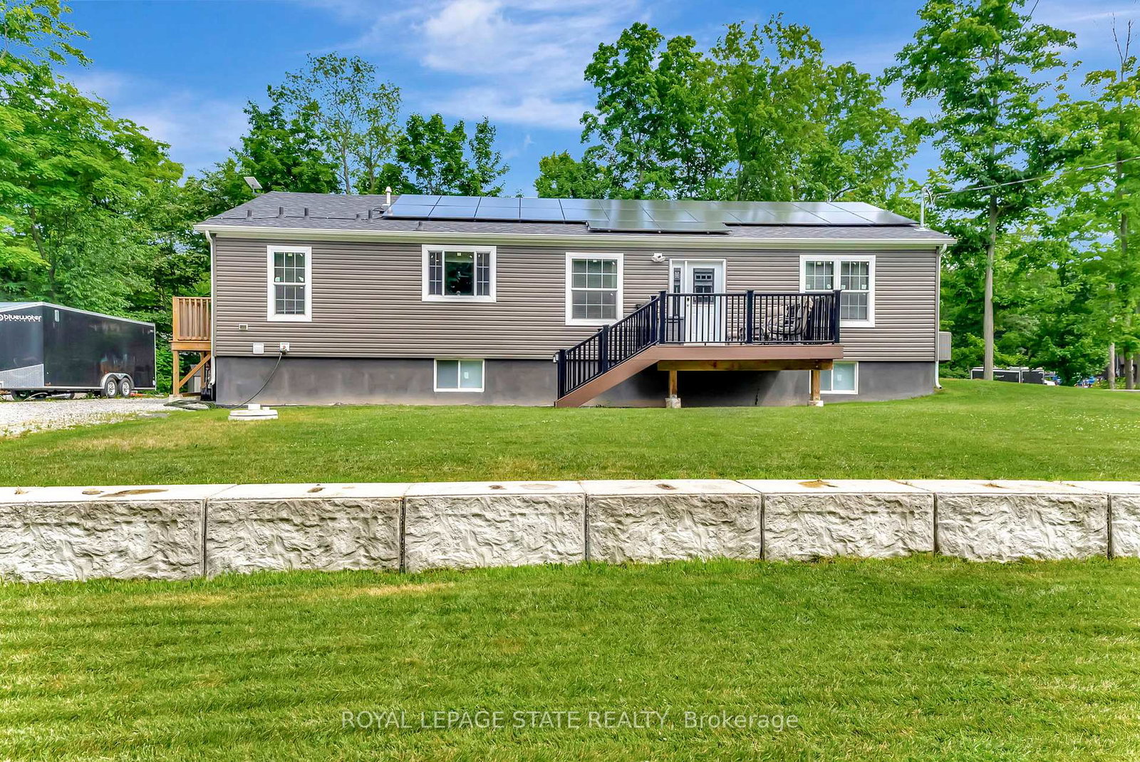 4881-mapleview-crescent-port-colborne-ontario-x12997420