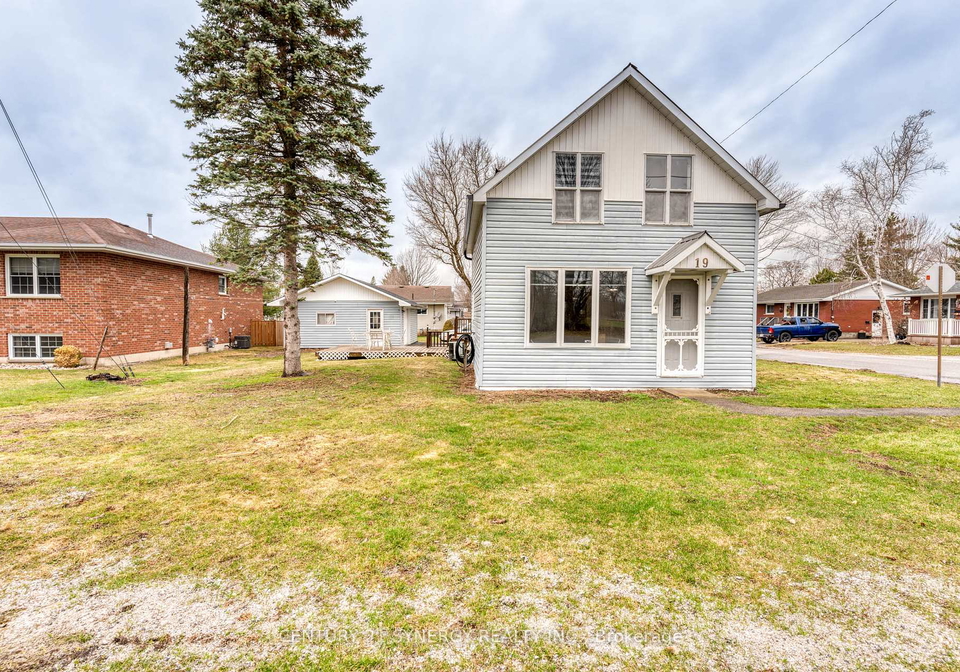 19-south-street-s-perth-ontario-x12997580