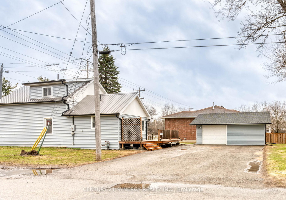 19-south-street-s-perth-ontario-x12997580
