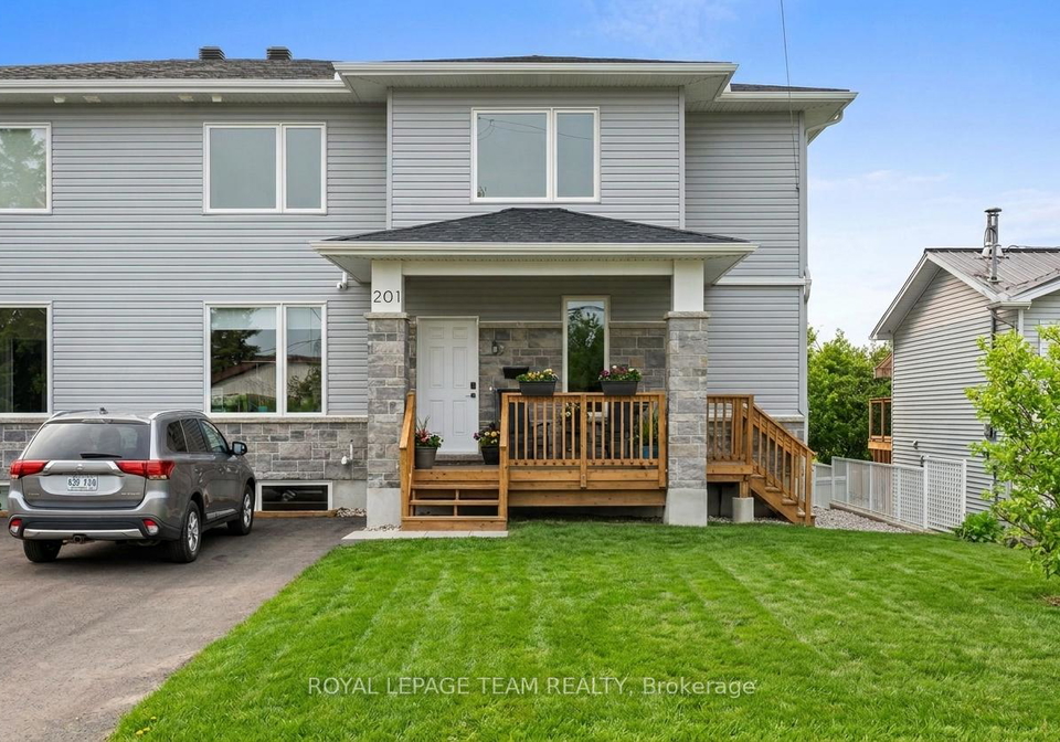 201-teskey-street-mississippi-mills-ontario-x12997778