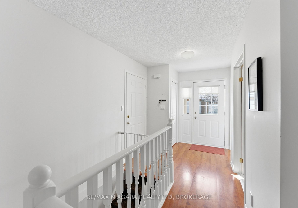 2684-mewburn-road-niagara-falls-ontario-x12997794