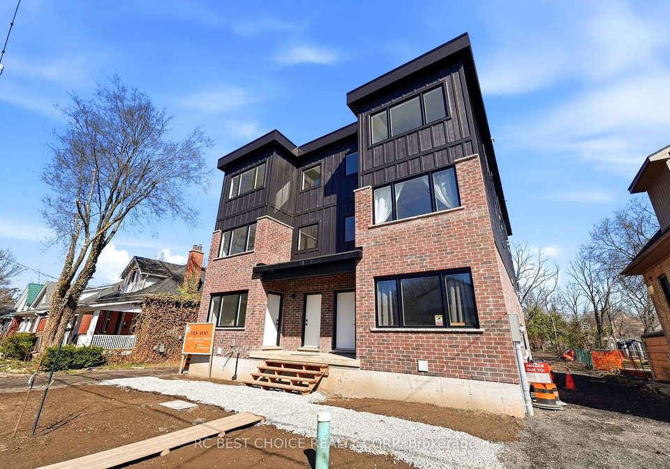 108-briscoe-street-e-london-south-ontario-x12997936