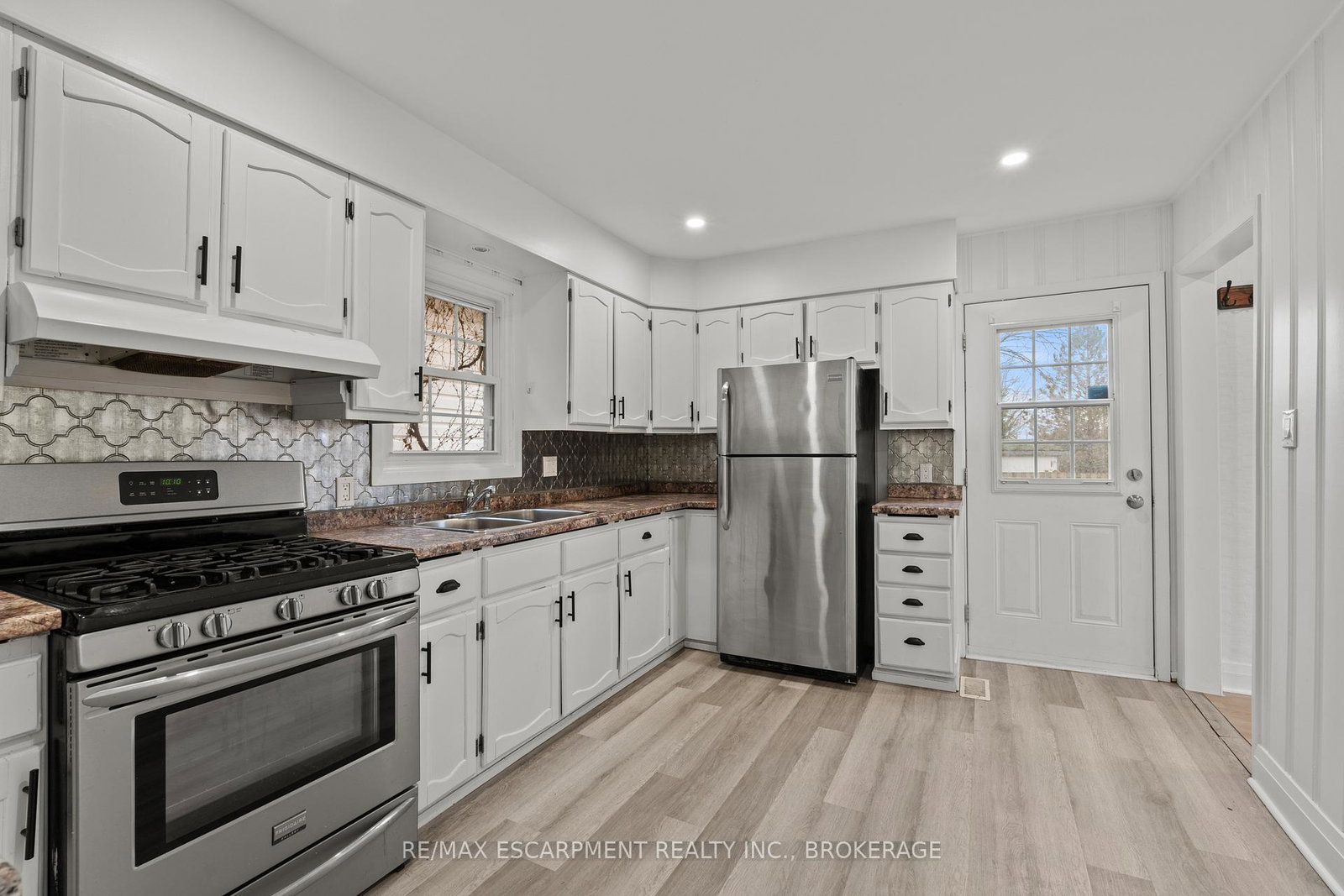 15-mccormick-street-welland-ontario-x12998052