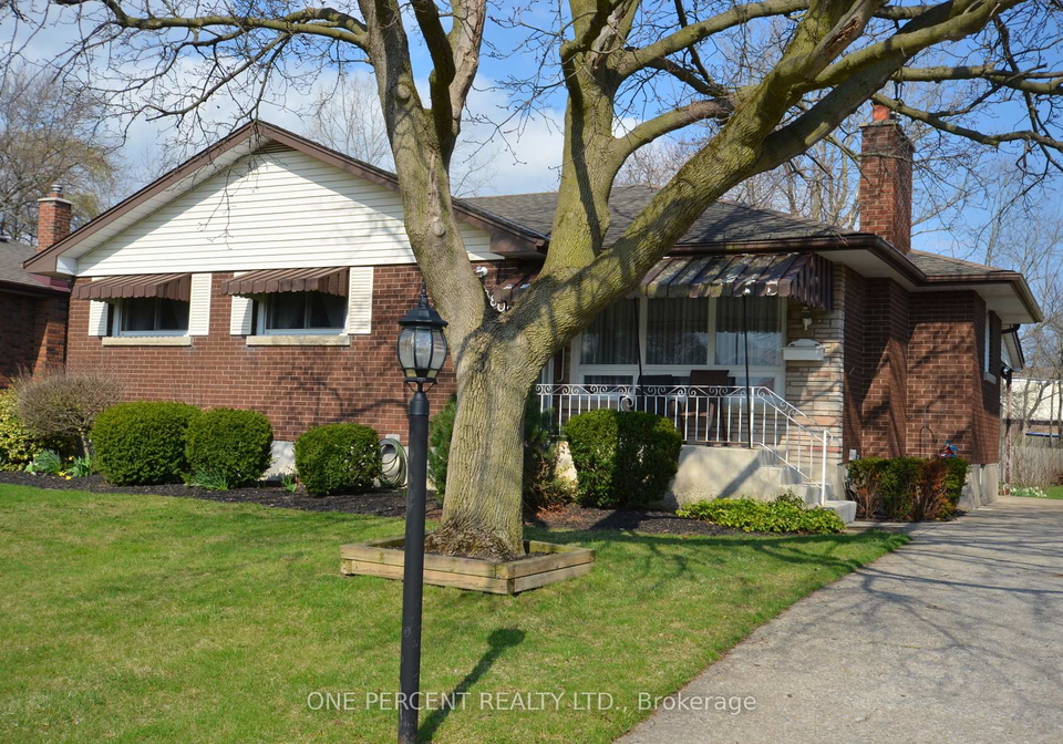 8800-champlain-drive-niagara-falls-ontario-x12998106