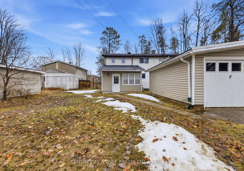 102-birch-street-deep-river-ontario-x12998146