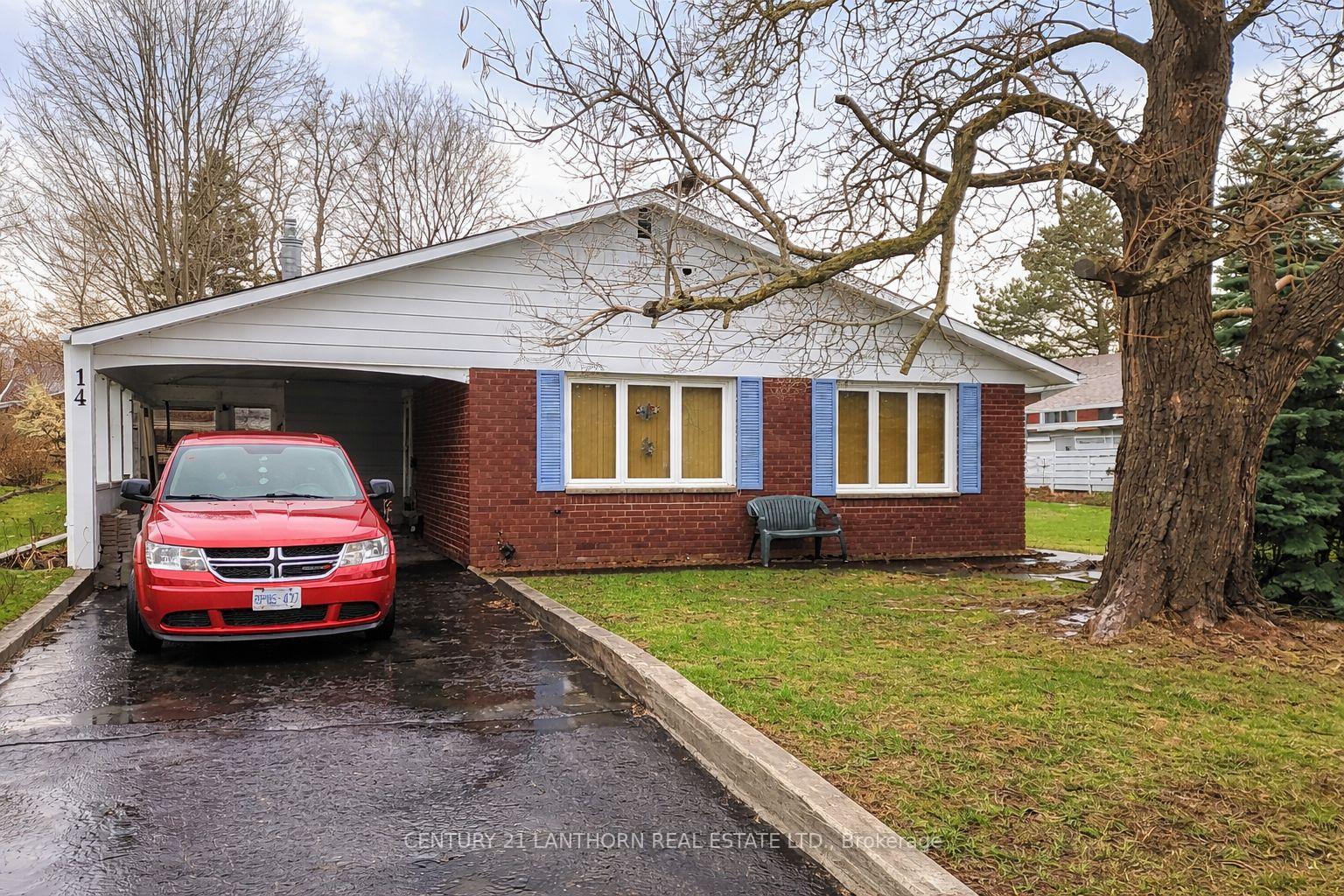 14-spring-street-prince-edward-county-ontario-x12998168