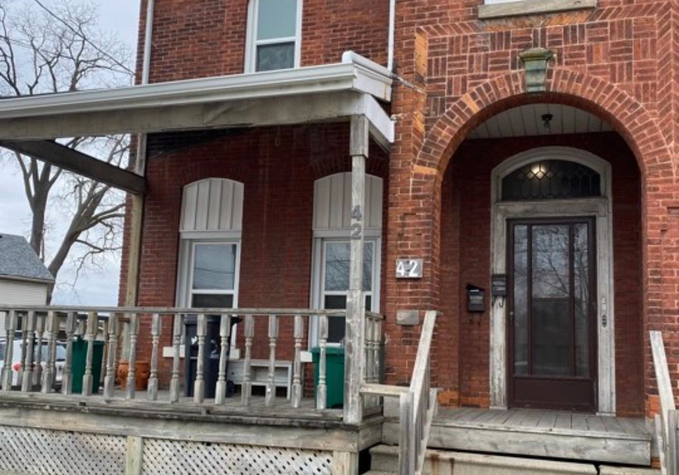 42-niagara-street-st-catharines-ontario-x12998440