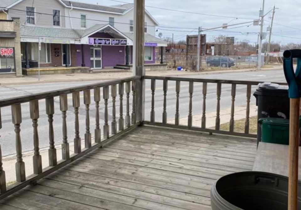42-niagara-street-st-catharines-ontario-x12998440