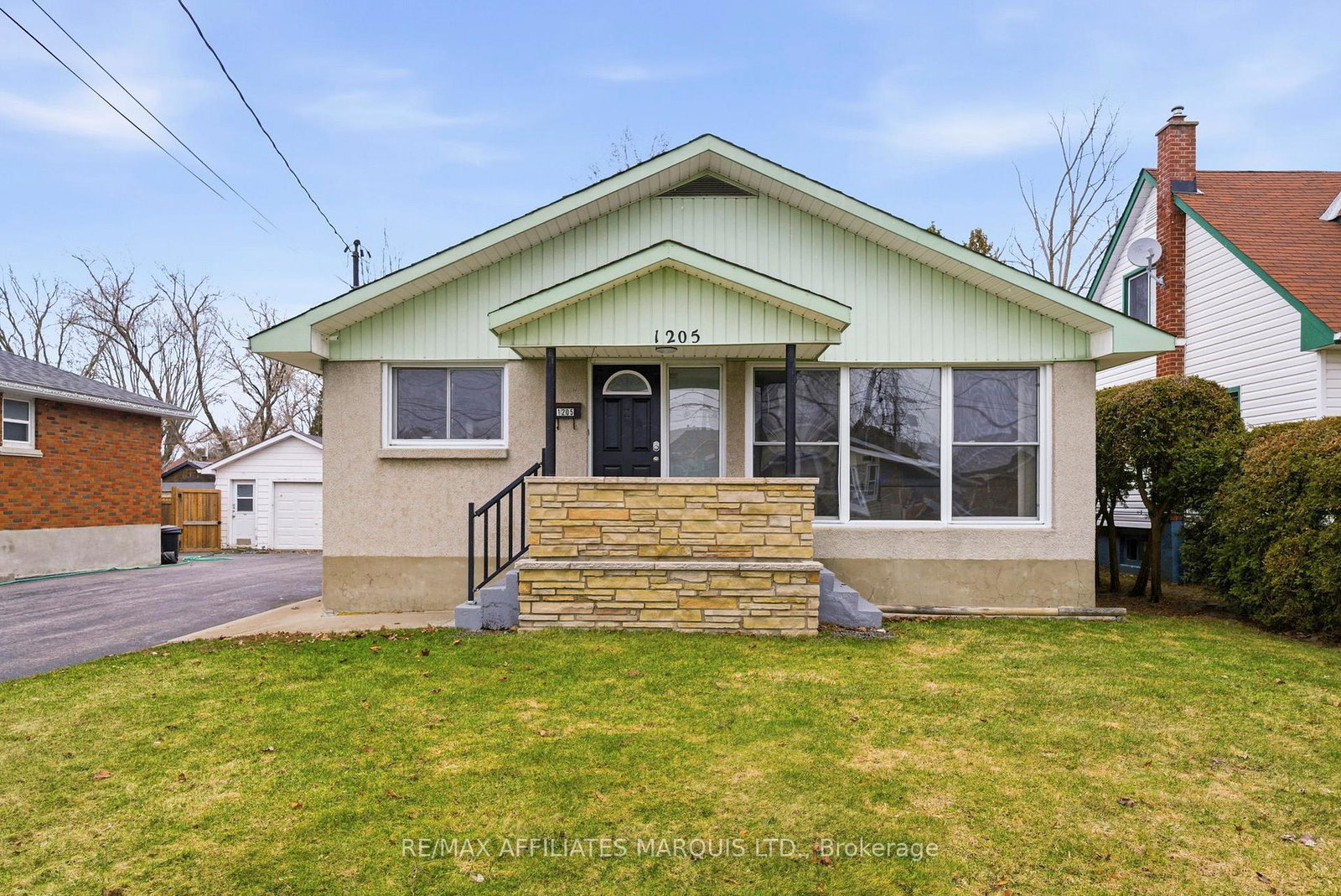 1205-osborne-avenue-cornwall-ontario-x12998650
