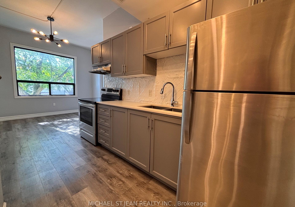 295-james-street-n-hamilton-ontario-x12998980