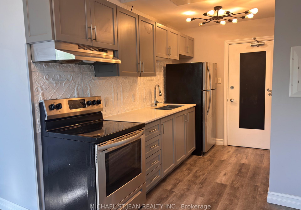 295-james-street-n-hamilton-ontario-x12998980