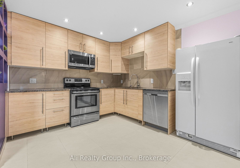 161-herzberg-road-ottawa-ontario-x12999078