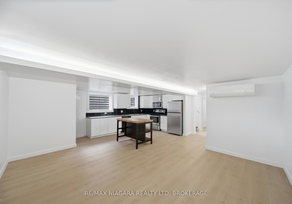 1361-station-street-pelham-ontario-x12999198