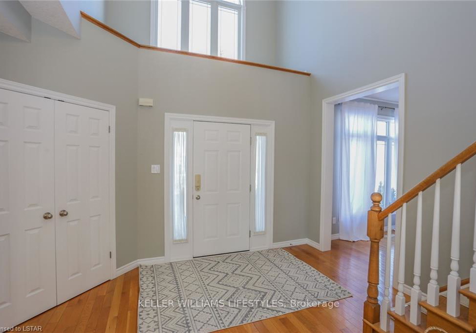 2029-mccracken-court-london-north-ontario-x12999450