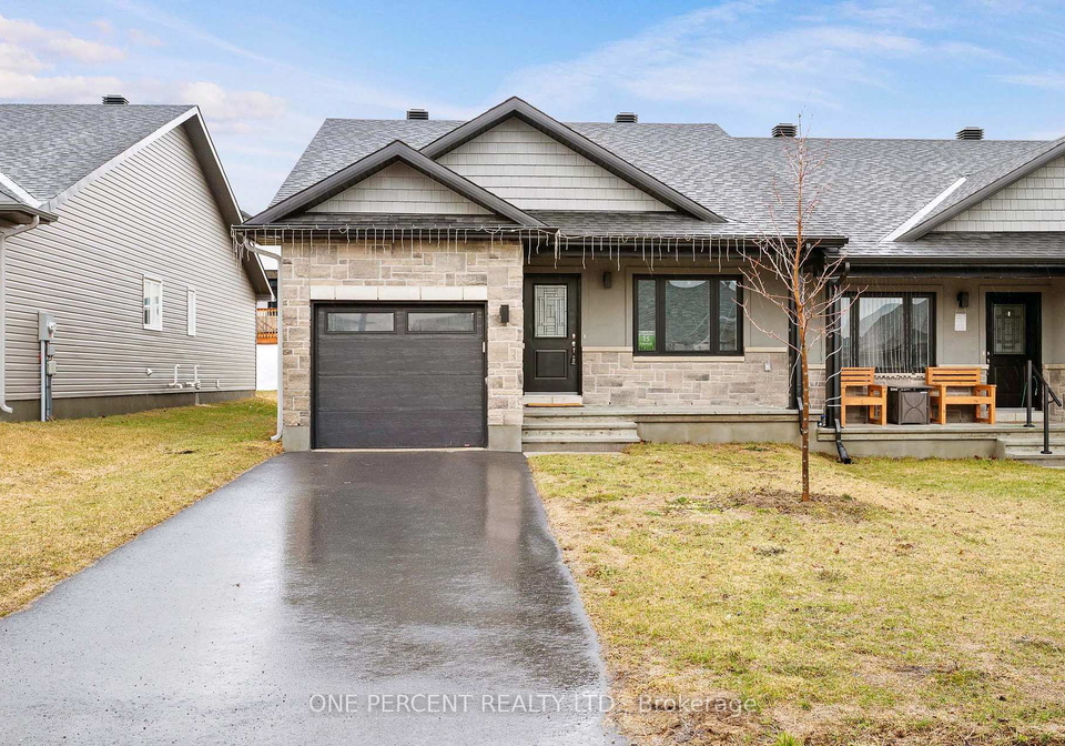 15-yade-road-arnprior-ontario-x12999616