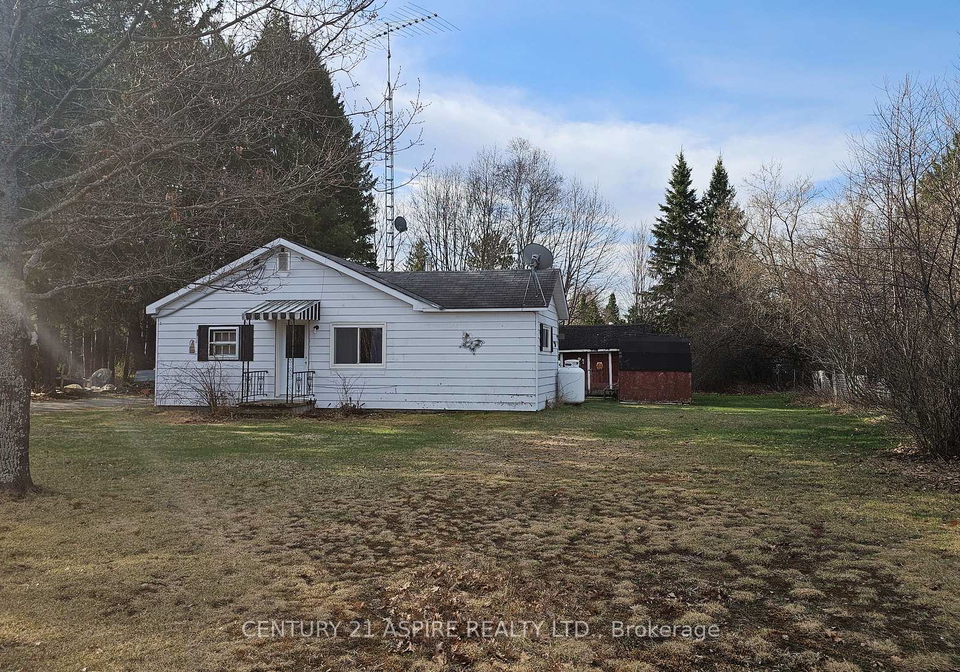 51-major-lake-road-south-algonquin-ontario-x12999754