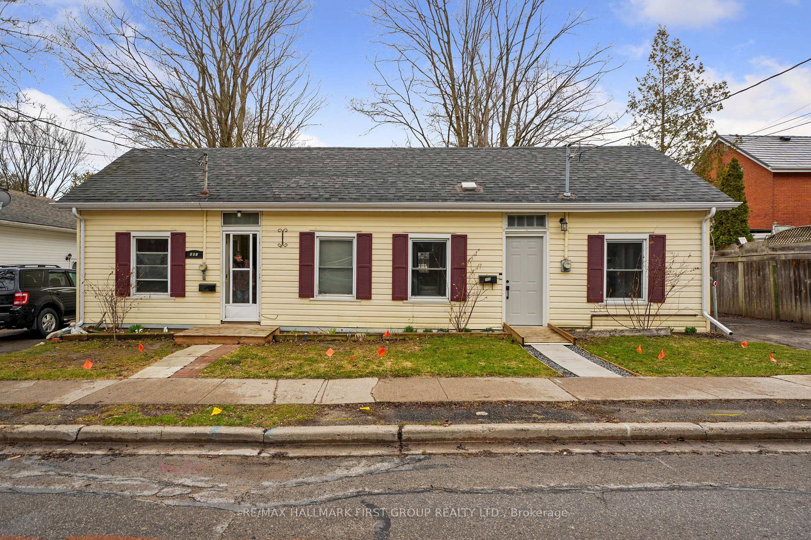 387-389-john-street-cobourg-ontario-x12999930