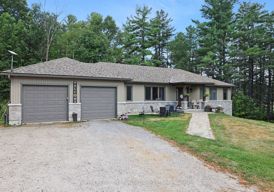 2457-burnstown-road-mcnabbraeside-ontario-x12999950