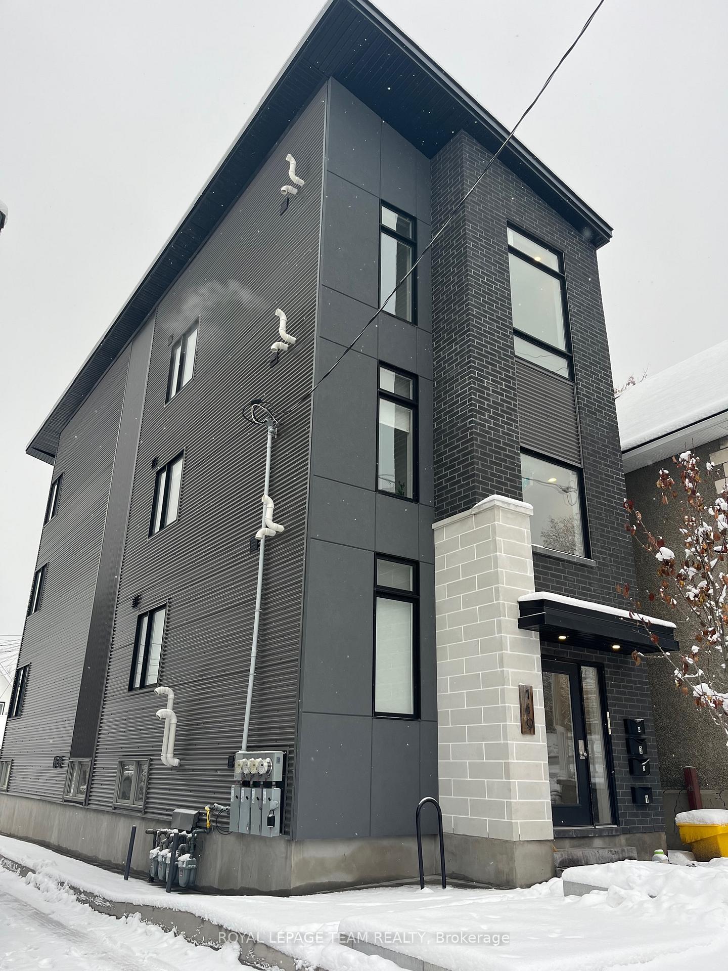149-willow-street-ottawa-ontario-x13000054