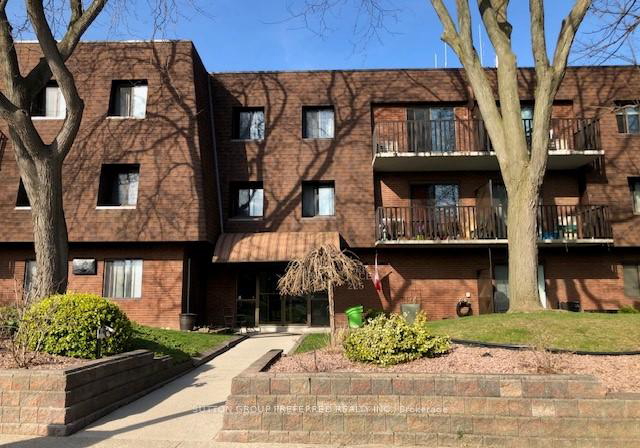 225-campus-parkway-chatham-kent-ontario-x13000210