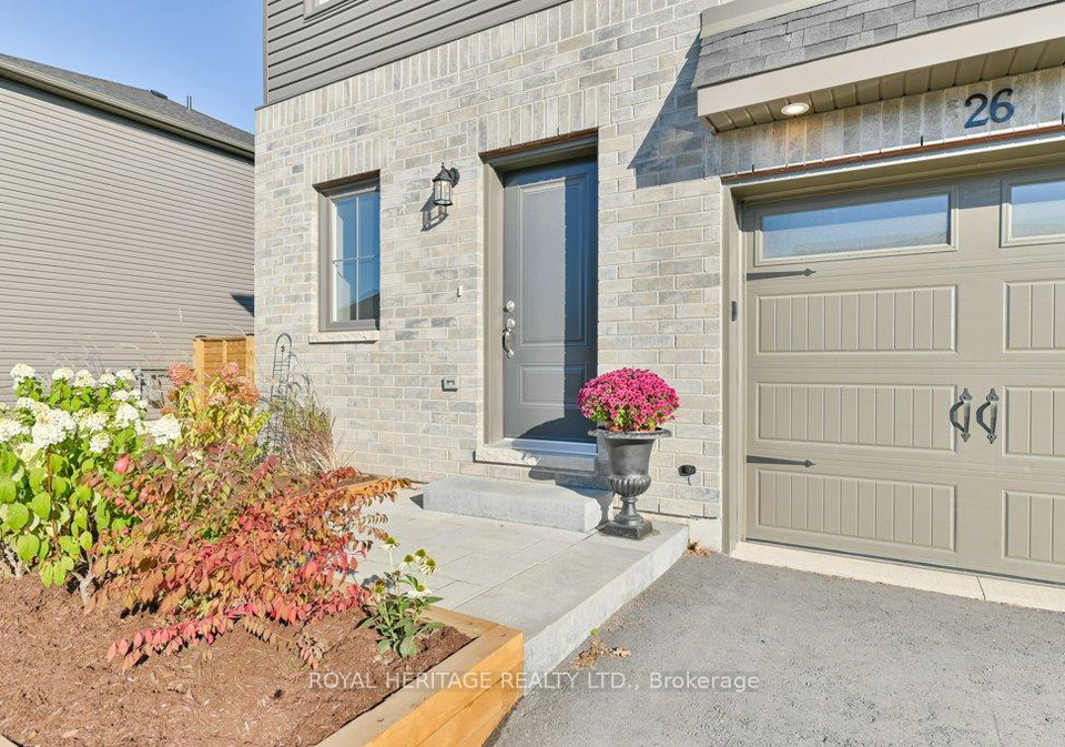 26-campbell-crescent-prince-edward-county-ontario-x13000252