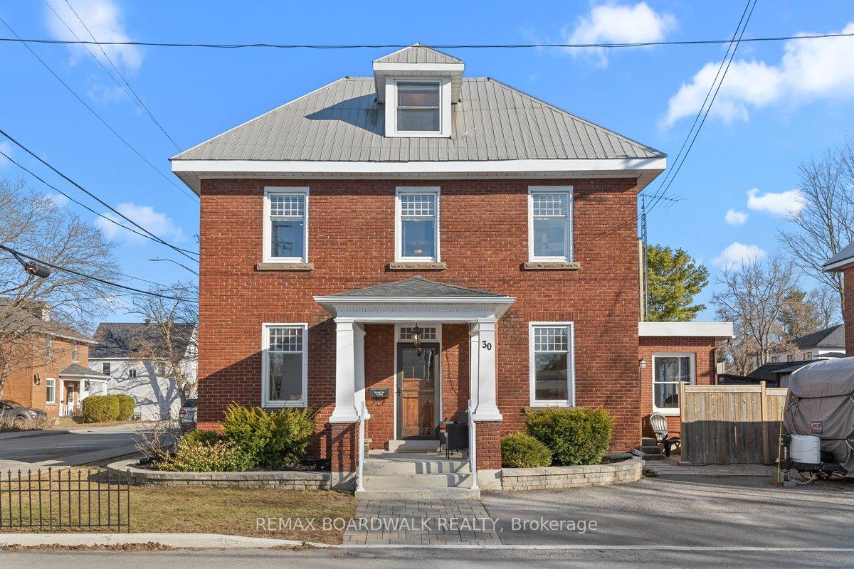 30-emily-street-carleton-place-ontario-x13000276
